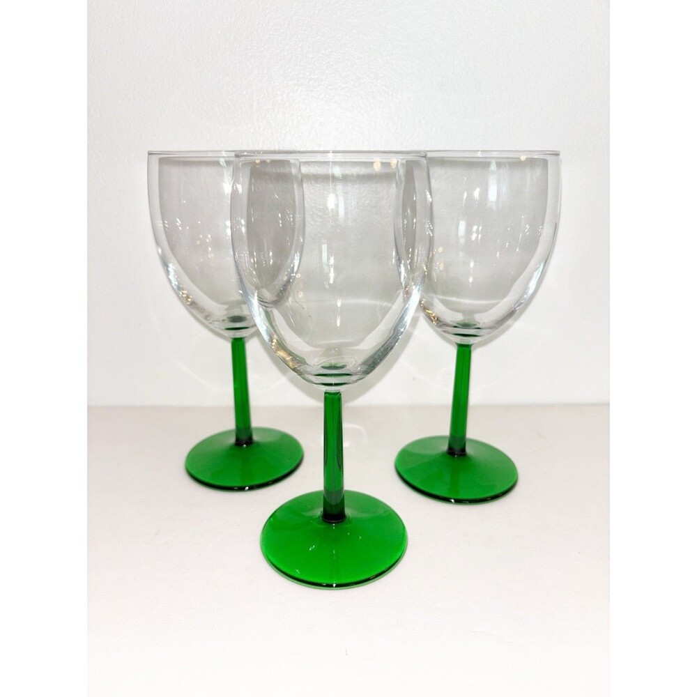 Cristal D’Arques Emerald Green Stemmed Wine Glasses-3cr